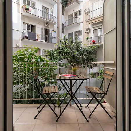 Ideally Located Apartment In Central Athens-2